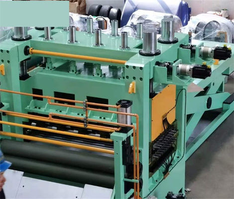 دستگاه برش فلزی آلومینیومی برش چرخشی برش به طول دستگاه 3 X 1800